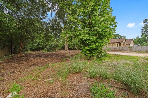Photo of 1615 Gilmore Street, Conroe, TX 77301 (MLS # 18137828)