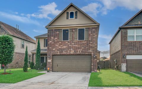 Photo of 8215 Oat Meadow Trail, Houston, TX 77049 (MLS # 91242051)