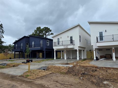 Photo of 8409 Mahalia Drive, Houston, TX 77088 (MLS # 70299374)