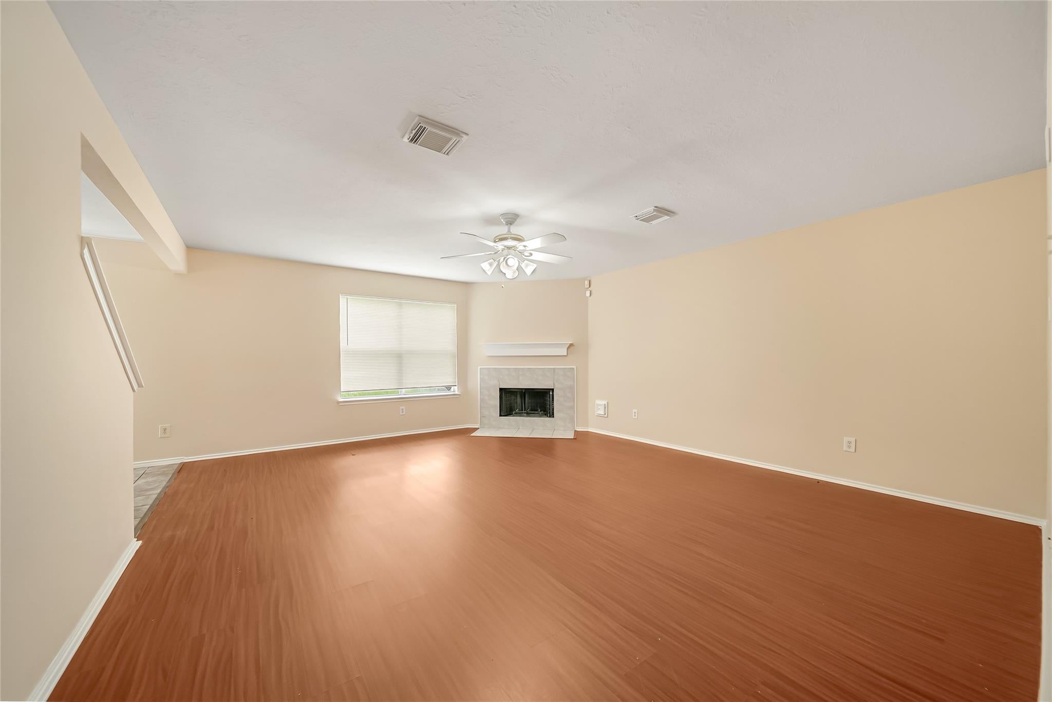 1938 Courtside Place Drive