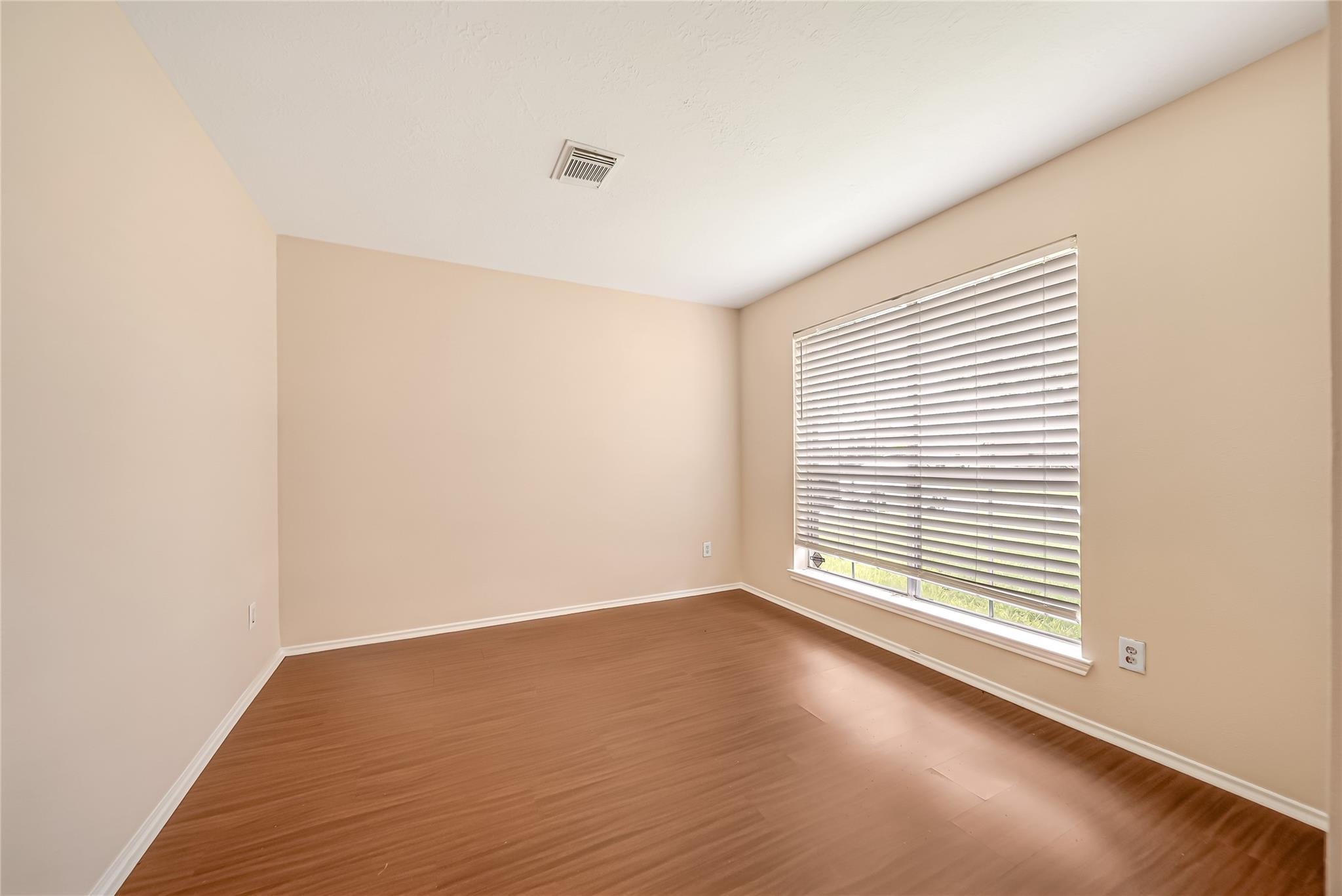1938 Courtside Place Drive