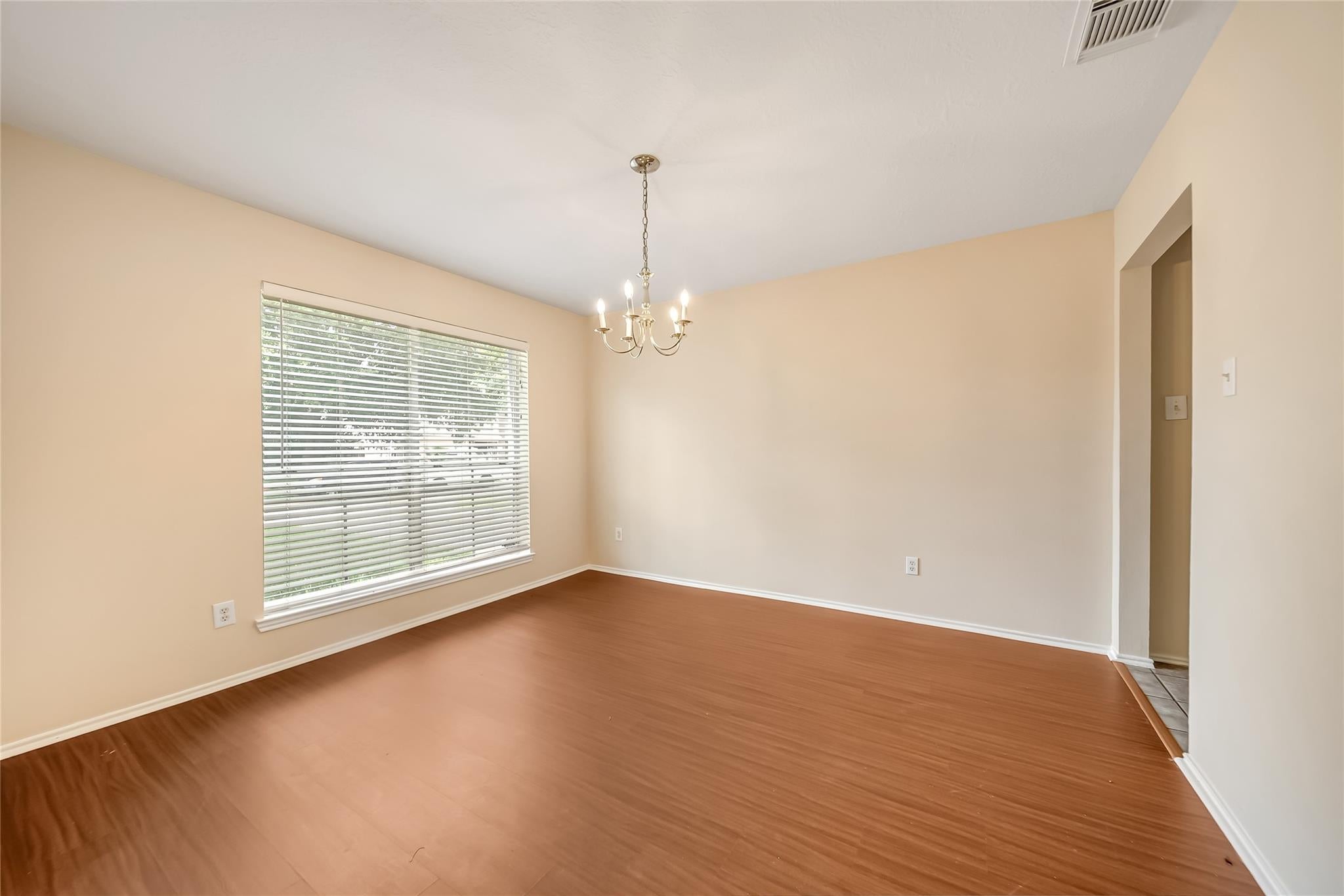 1938 Courtside Place Drive