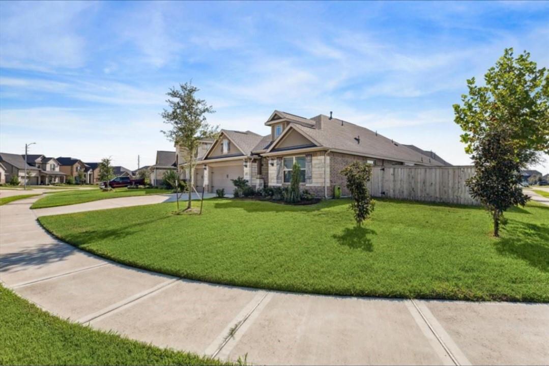 1902 Village Orchard Lane