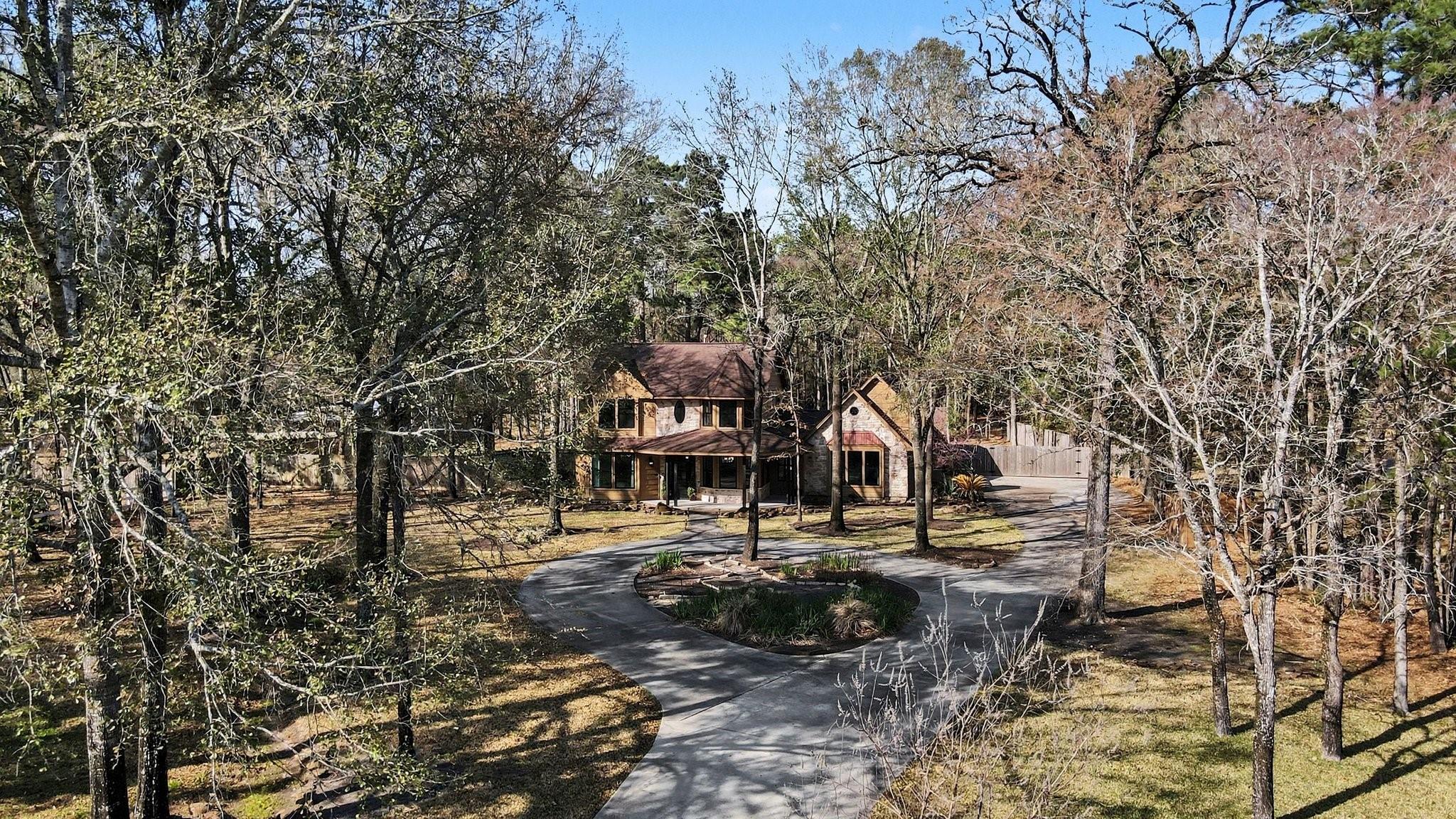 6910 Windcrest Estates Court