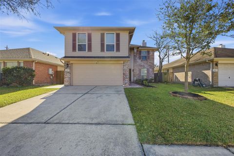 Photo of 8927 Aspen Place Drive, Houston, TX 77071 (MLS # 68202067)