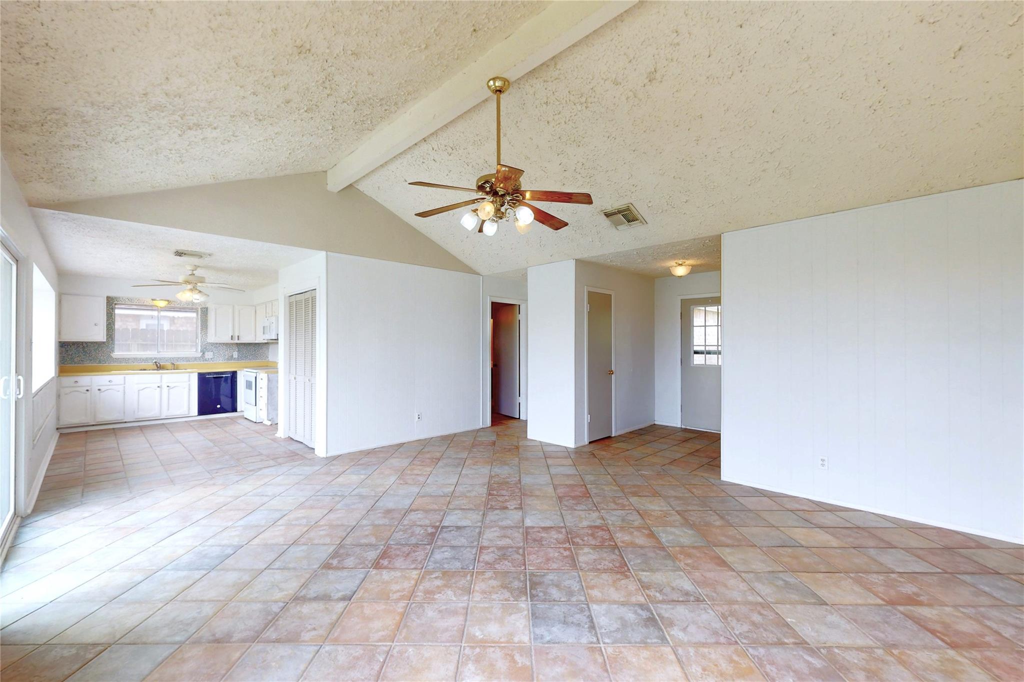 2711 Heritage Colony Drive