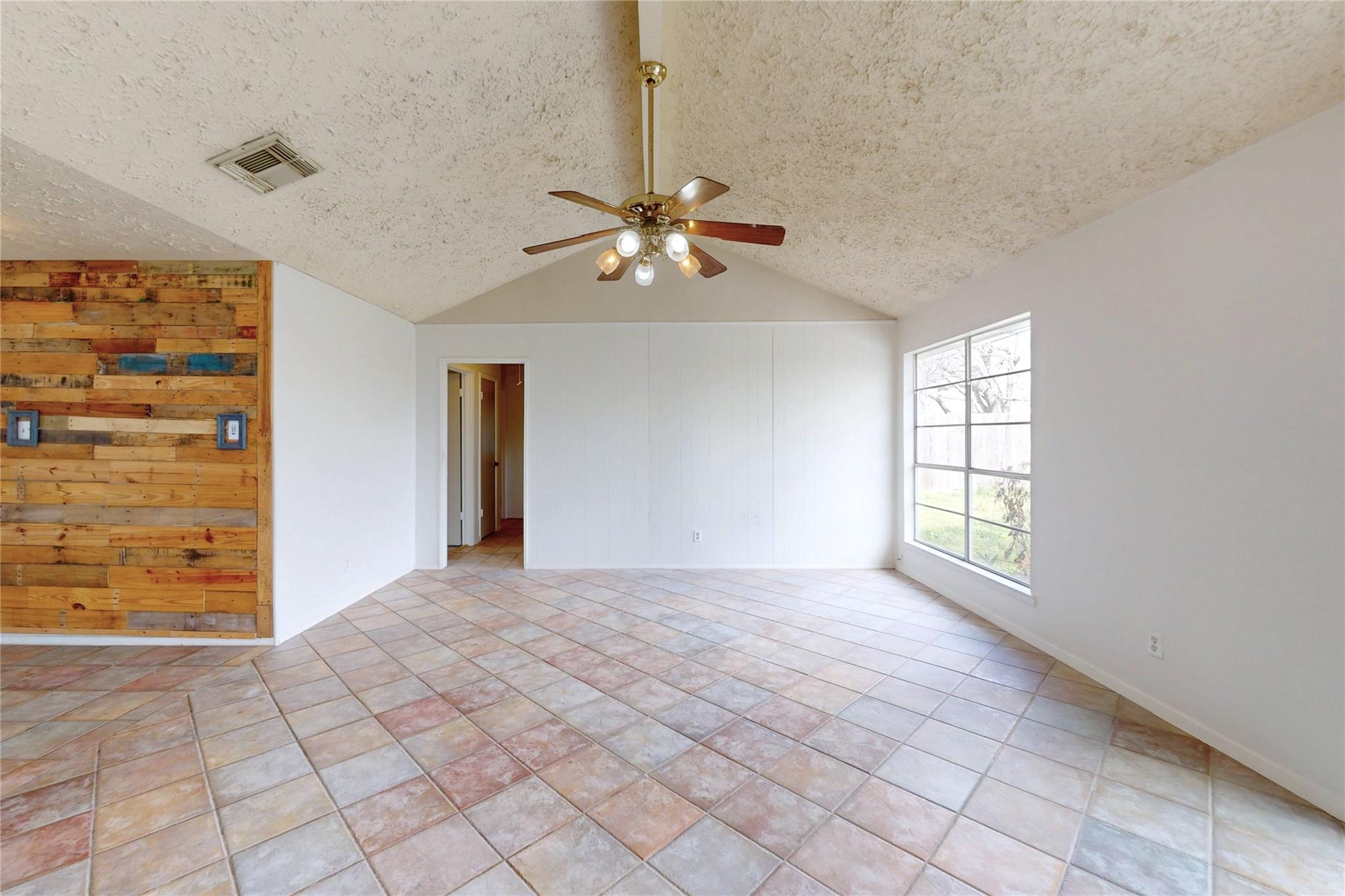 2711 Heritage Colony Drive