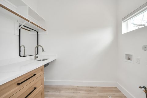 Tiny photo for 2711 Delano Street, Houston, TX 77004 (MLS # 40170488)