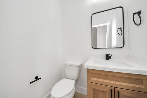 Tiny photo for 2711 Delano Street, Houston, TX 77004 (MLS # 40170488)