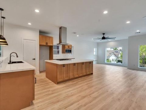 Tiny photo for 2711 Delano Street, Houston, TX 77004 (MLS # 40170488)