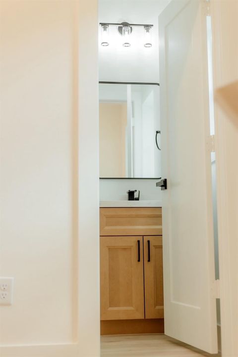 Tiny photo for 2711 Delano Street, Houston, TX 77004 (MLS # 40170488)