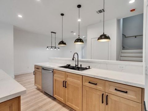 Tiny photo for 2711 Delano Street, Houston, TX 77004 (MLS # 40170488)