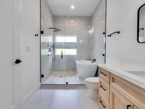 Tiny photo for 2711 Delano Street, Houston, TX 77004 (MLS # 40170488)