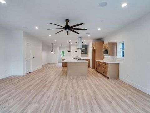 Tiny photo for 2711 Delano Street, Houston, TX 77004 (MLS # 40170488)