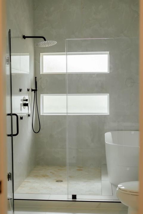 Tiny photo for 2711 Delano Street, Houston, TX 77004 (MLS # 40170488)