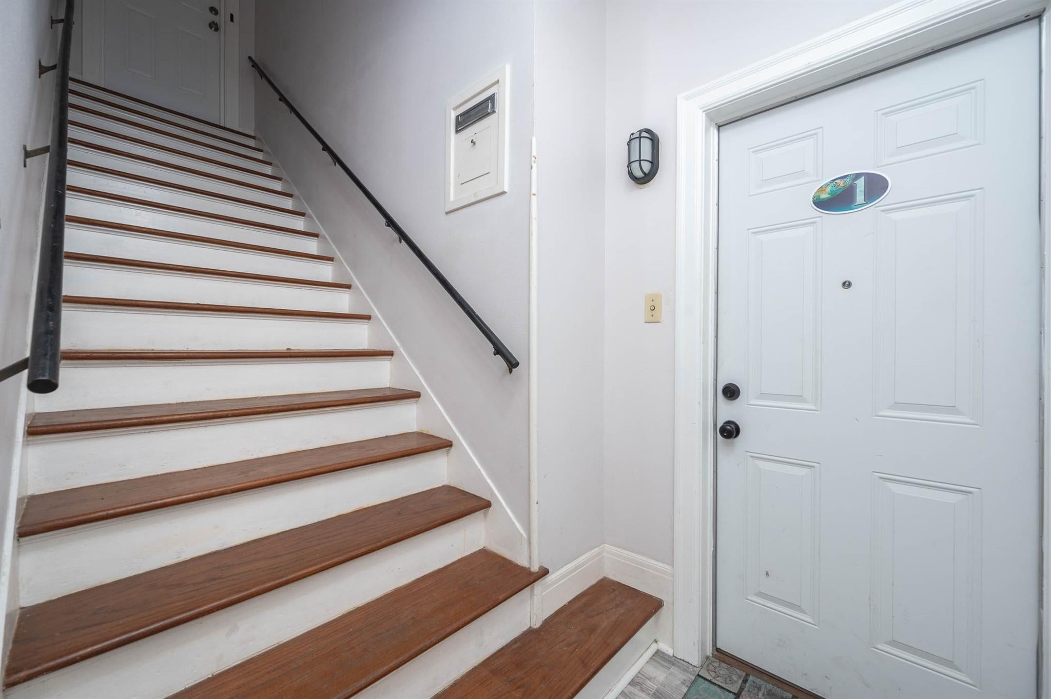 4404 Avenue N 1/2