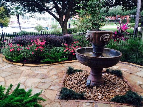 301 Harborside Circle Kemah TX 77565