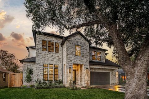 Photo of 1822 De Milo Drive, Houston, TX 77018 (MLS # 79219908)