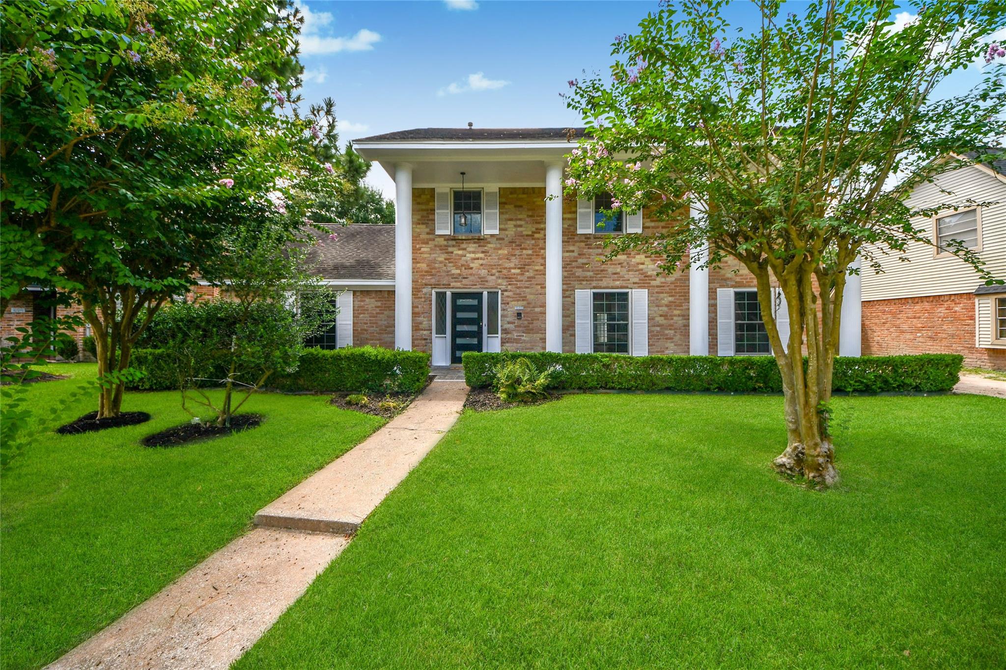 1706 Durfey Lane