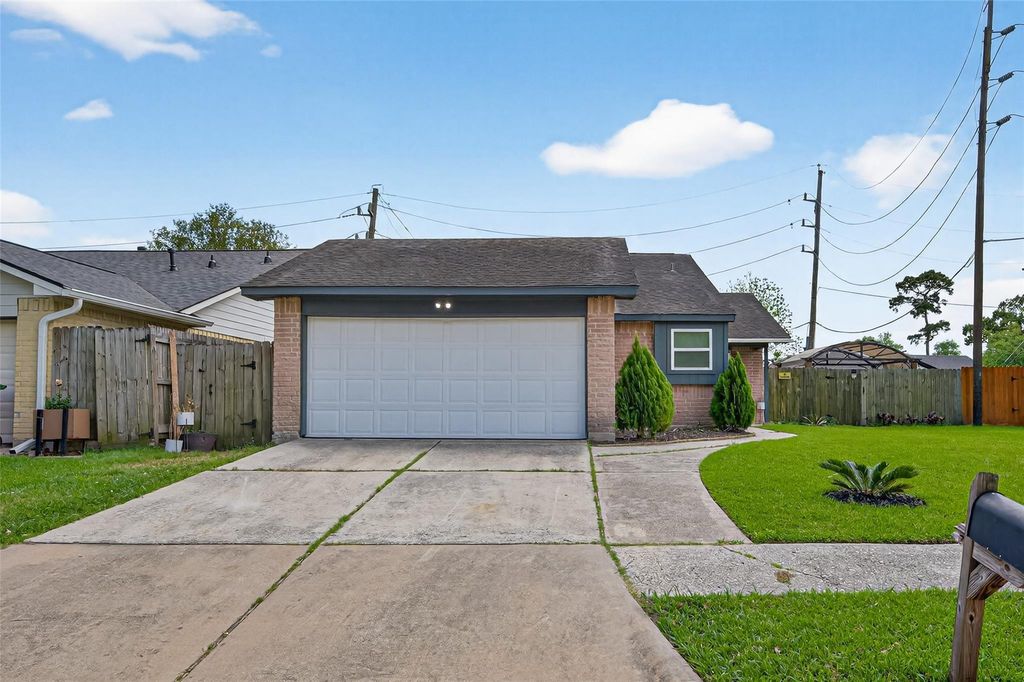Photo of 20206 Misty Pines Drive, Humble, TX 77346 (MLS # 64975822)