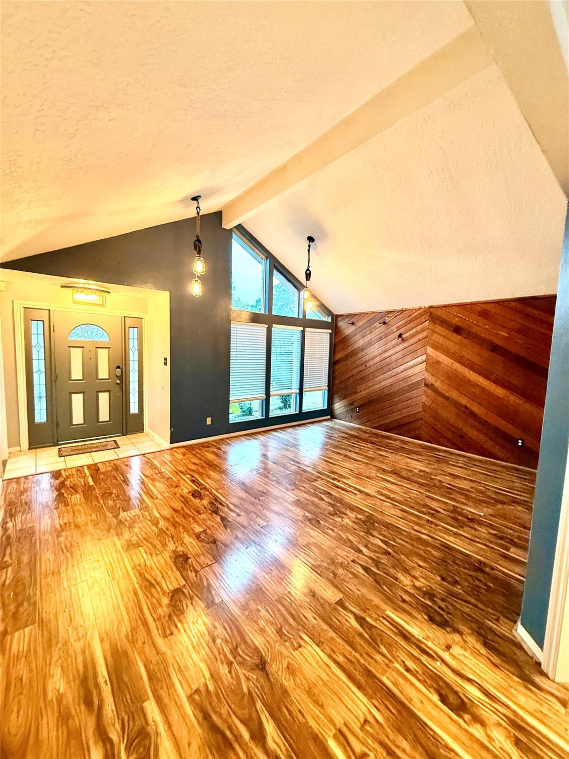 12014 Rainforest Lane