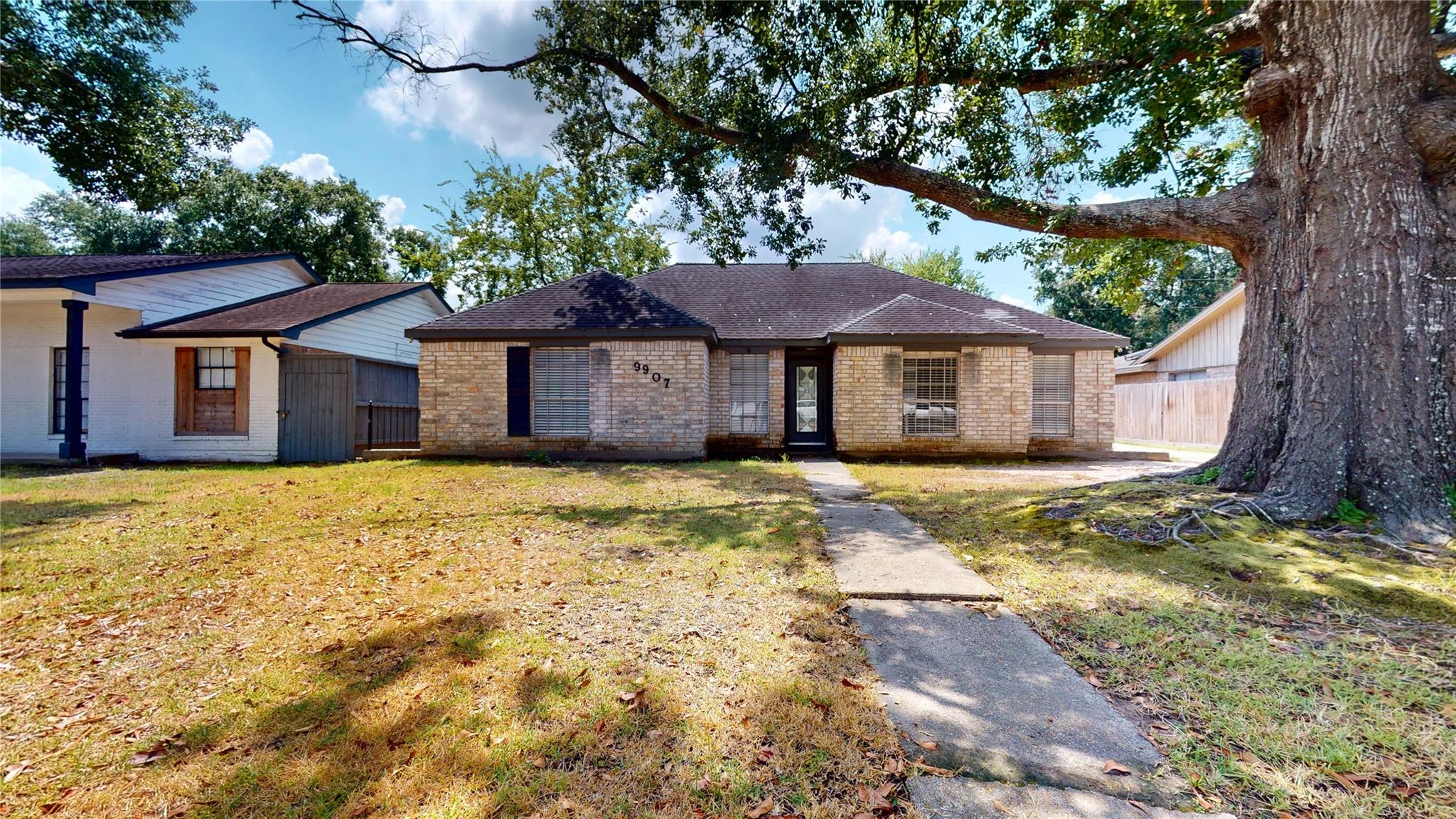 9907 Greencreek Drive