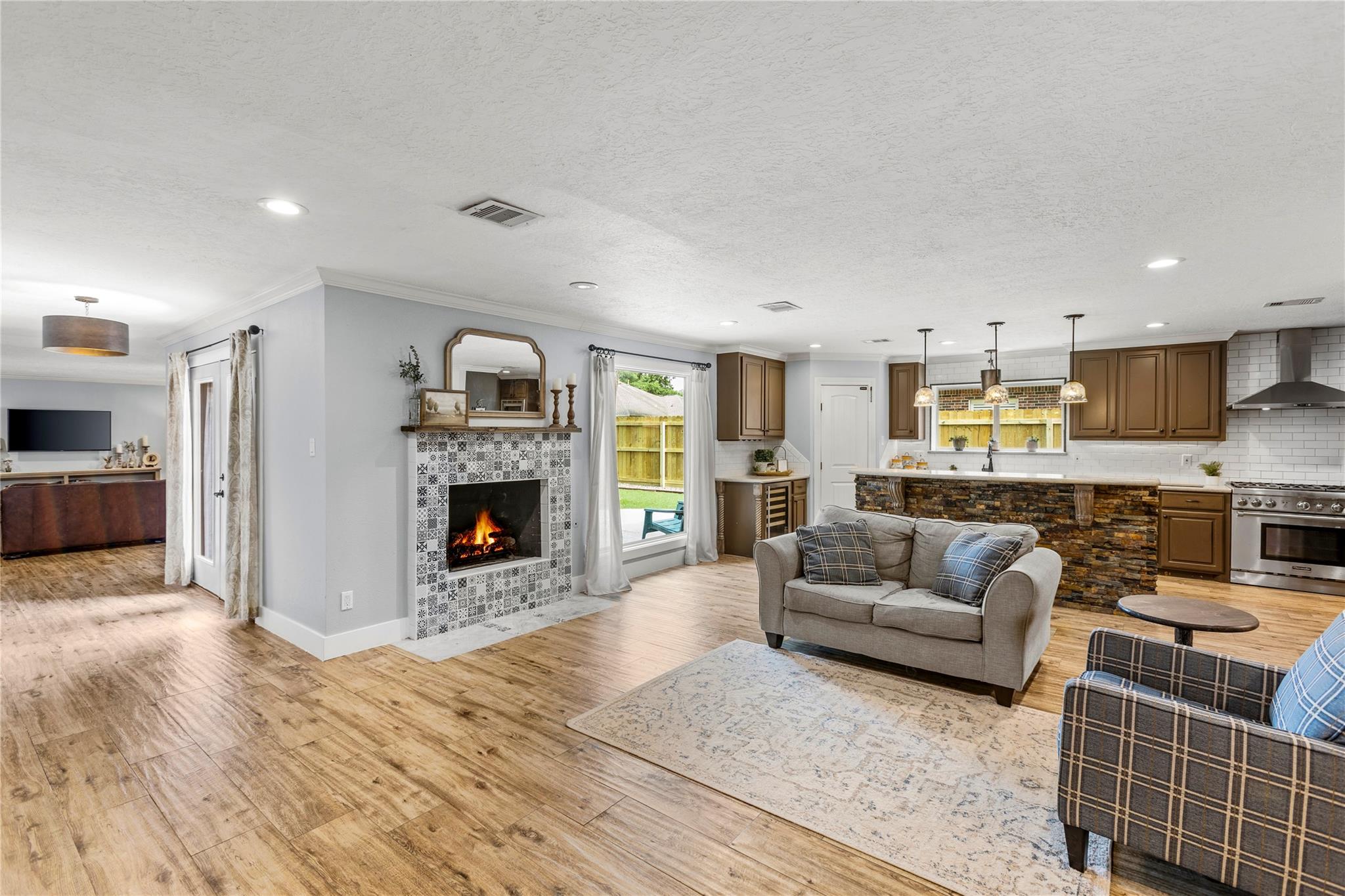 112 April Wind Drive E