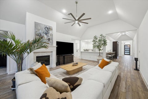 Tiny photo for 9823 Chapman Trail, Manvel, TX 77578 (MLS # 10938138)
