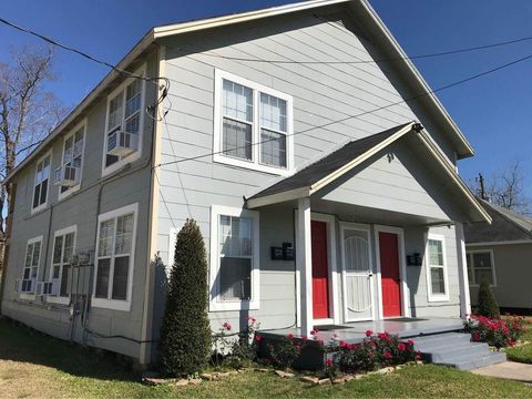 Photo of 214 W Republic Ave Street #1, Baytown, TX 77520 (MLS # 81832665)