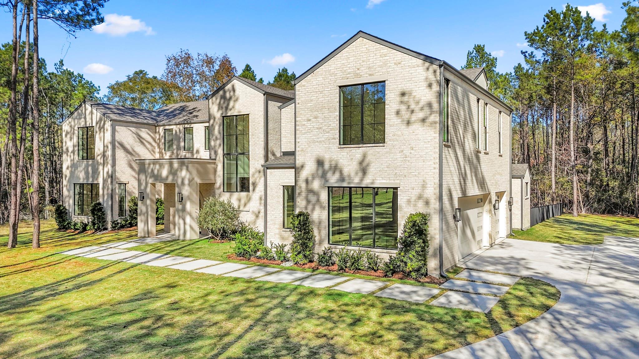 4801 Hawk Canyon Court