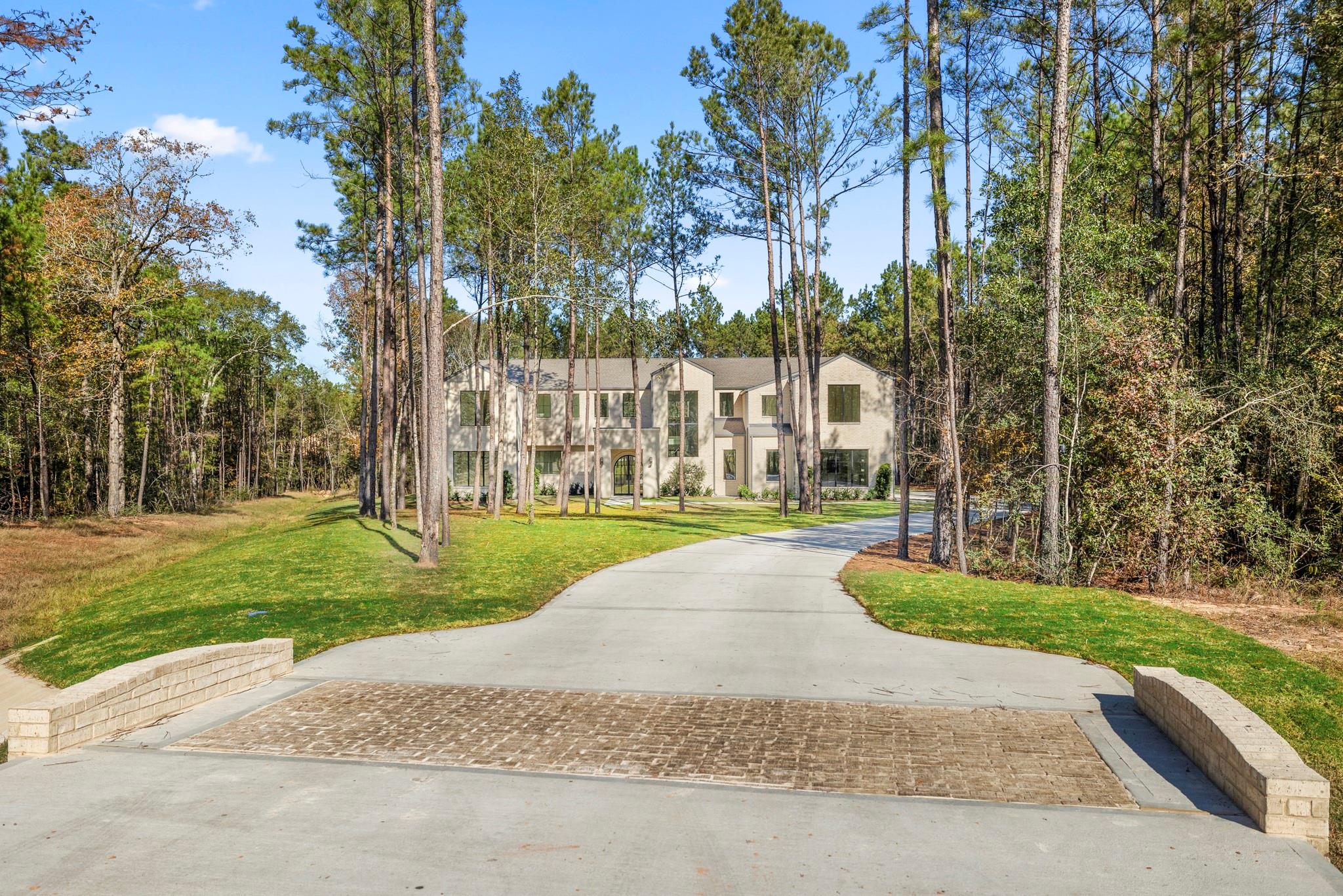 4801 Hawk Canyon Court