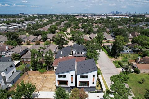 Photo of 7118 Gary St Street, Houston, TX 77055 (MLS # 8909951)