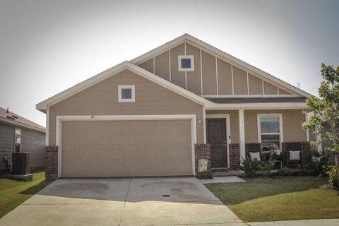 Photo of 5840 Cherry Hollow Way Way N, Princeton, TX 75407 (MLS # 83943609)