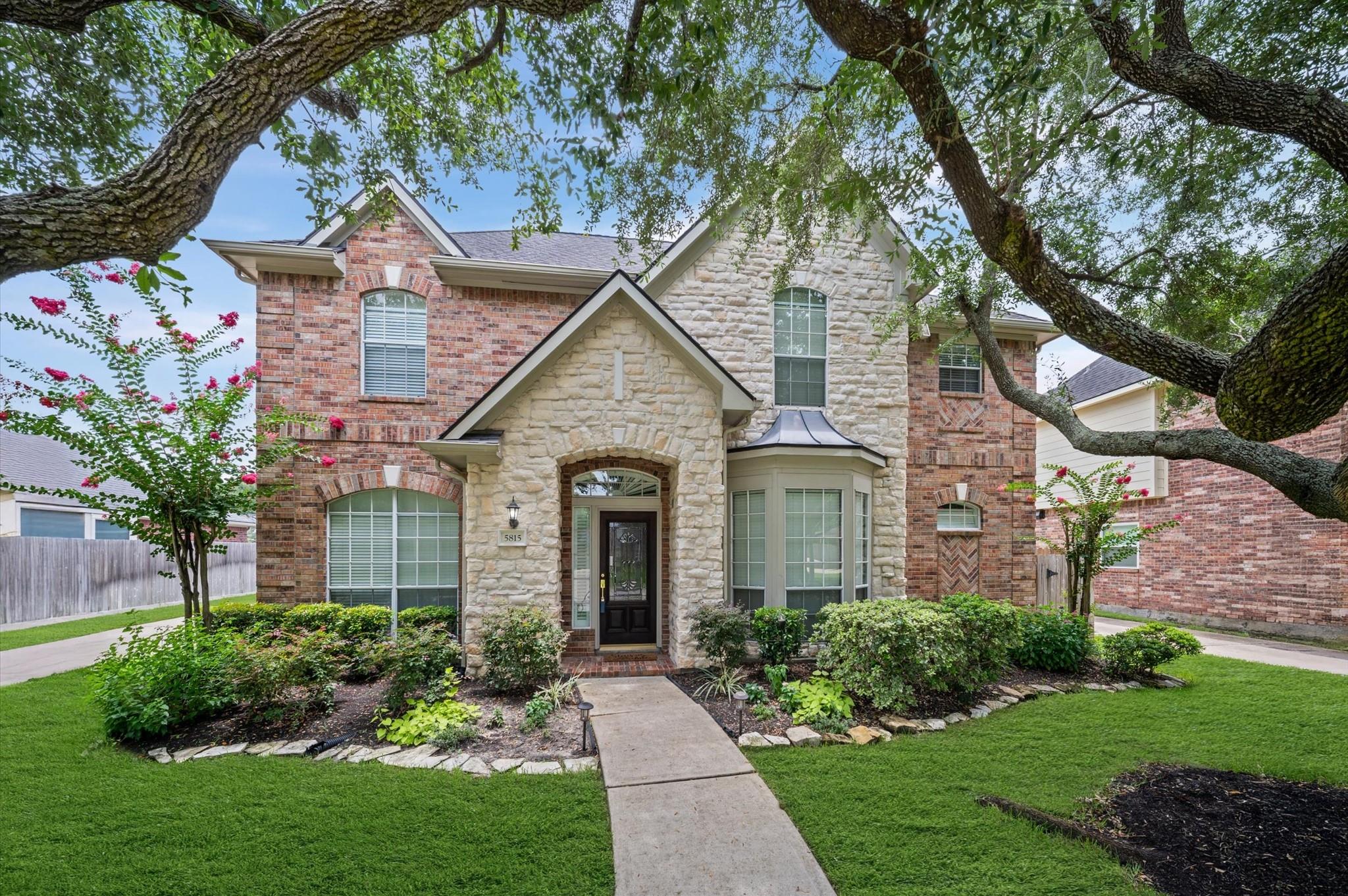 5815 Coral Springs Court
