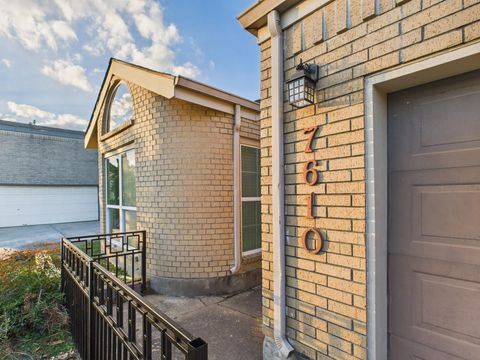 Photo of 7610 Hopewell Lane, Houston, TX 77071 (MLS # 8927321)
