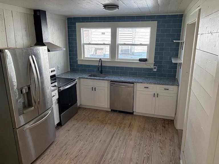 3122 Avenue M 1/2