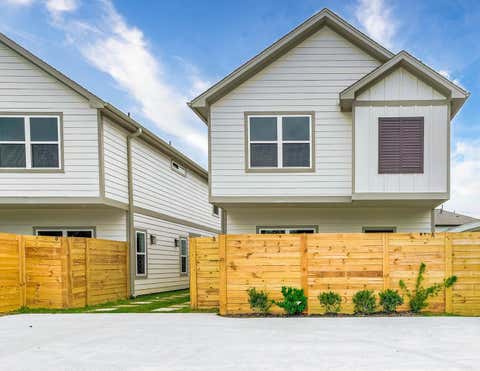 Photo of 789 Fortune Street #A, Houston, TX 77088 (MLS # 91111736)