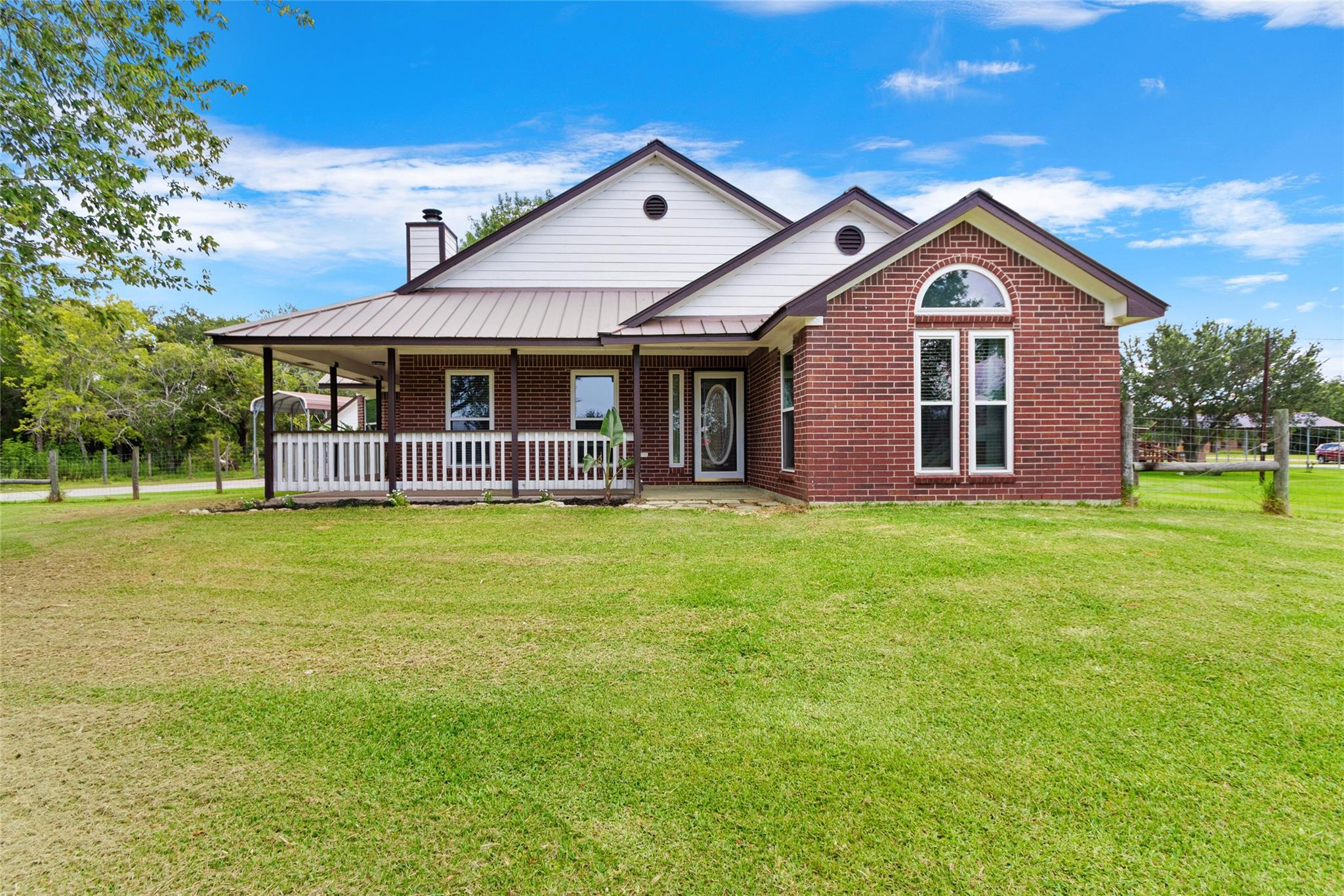 7460 Commander Roland Drive