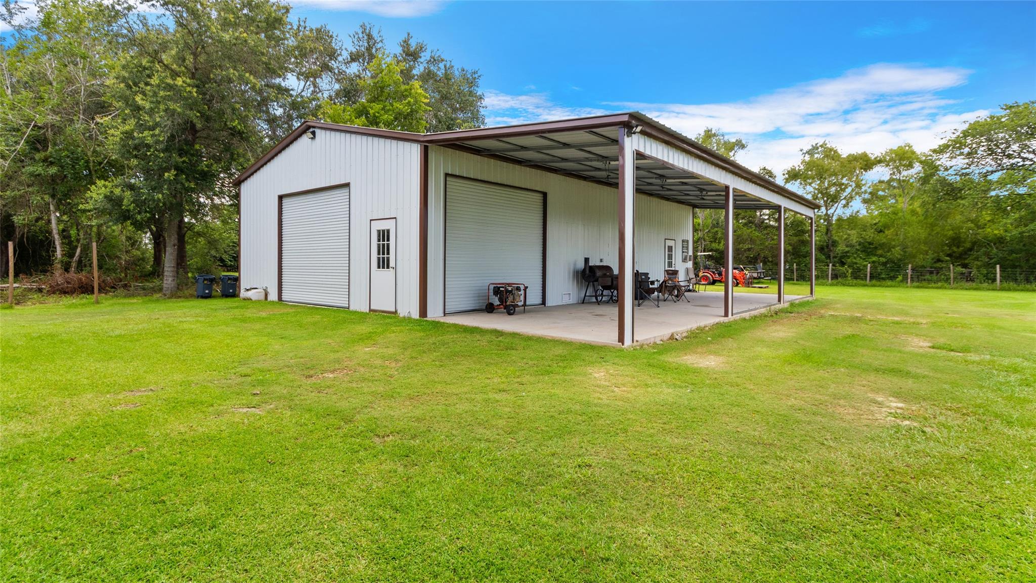 7460 Commander Roland Drive