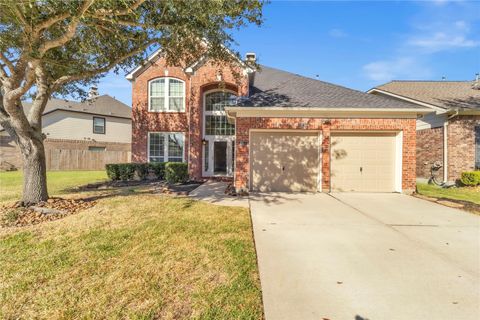 Photo of 2803 Lakecrest Way Drive, Katy, TX 77493 (MLS # 40438614)