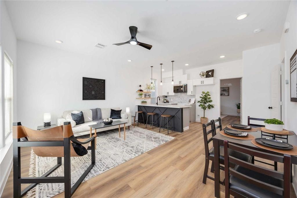 Photo of 7946 Fields Street #B, Houston, TX 77028 (MLS # 79558662)