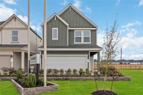 Photo of 813 Gran Torino Drive, Houston, TX 77047 (MLS # 7754892)