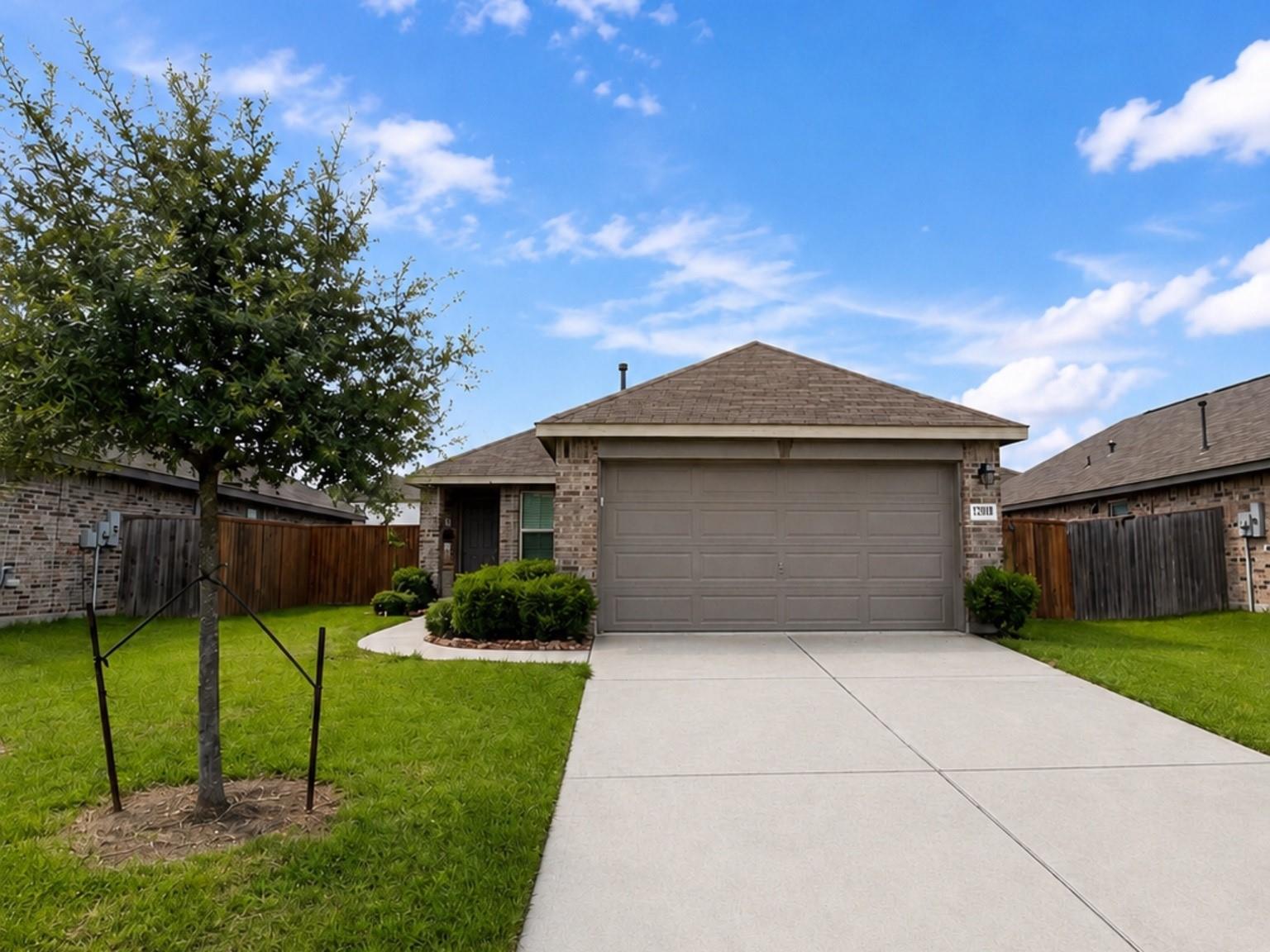8734 Baywood Court