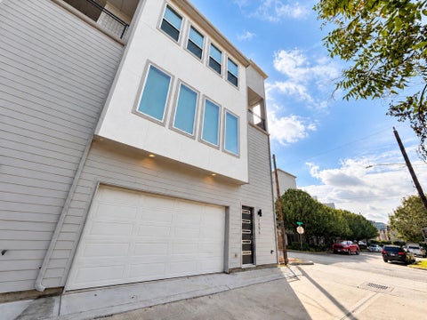 Photo of 2906 Cline Street, Houston, TX 77020 (MLS # 42945332)