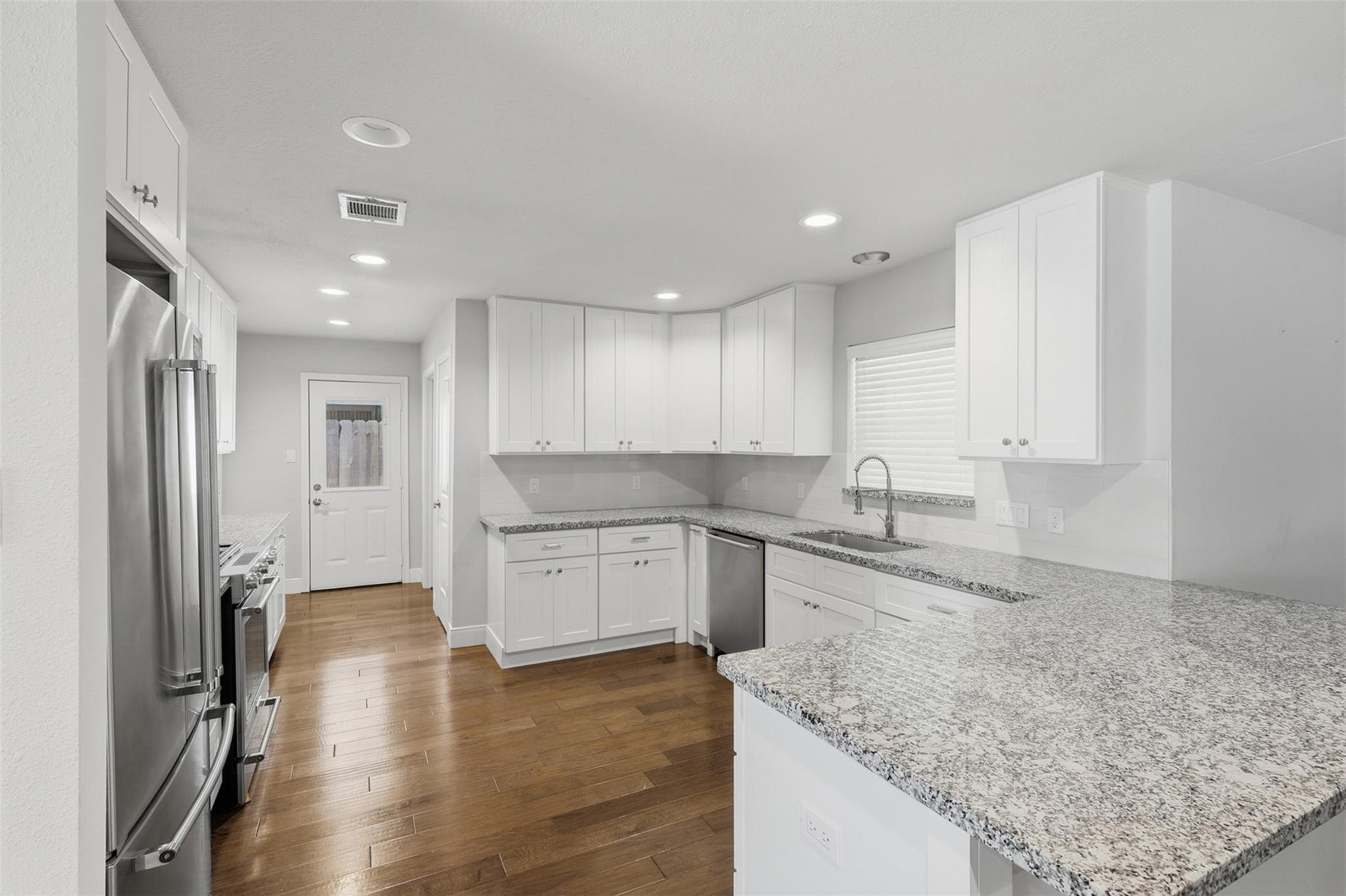 6422 Woodbrook Lane