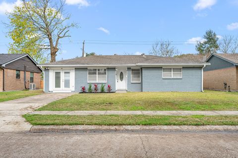 601 Arbor Drive Deer Park TX 77536