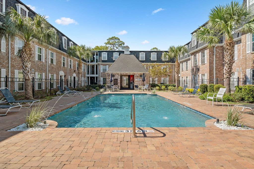 Photo of 355 N Post Oak Lane #742, Houston, TX 77024 (MLS # 23947429)