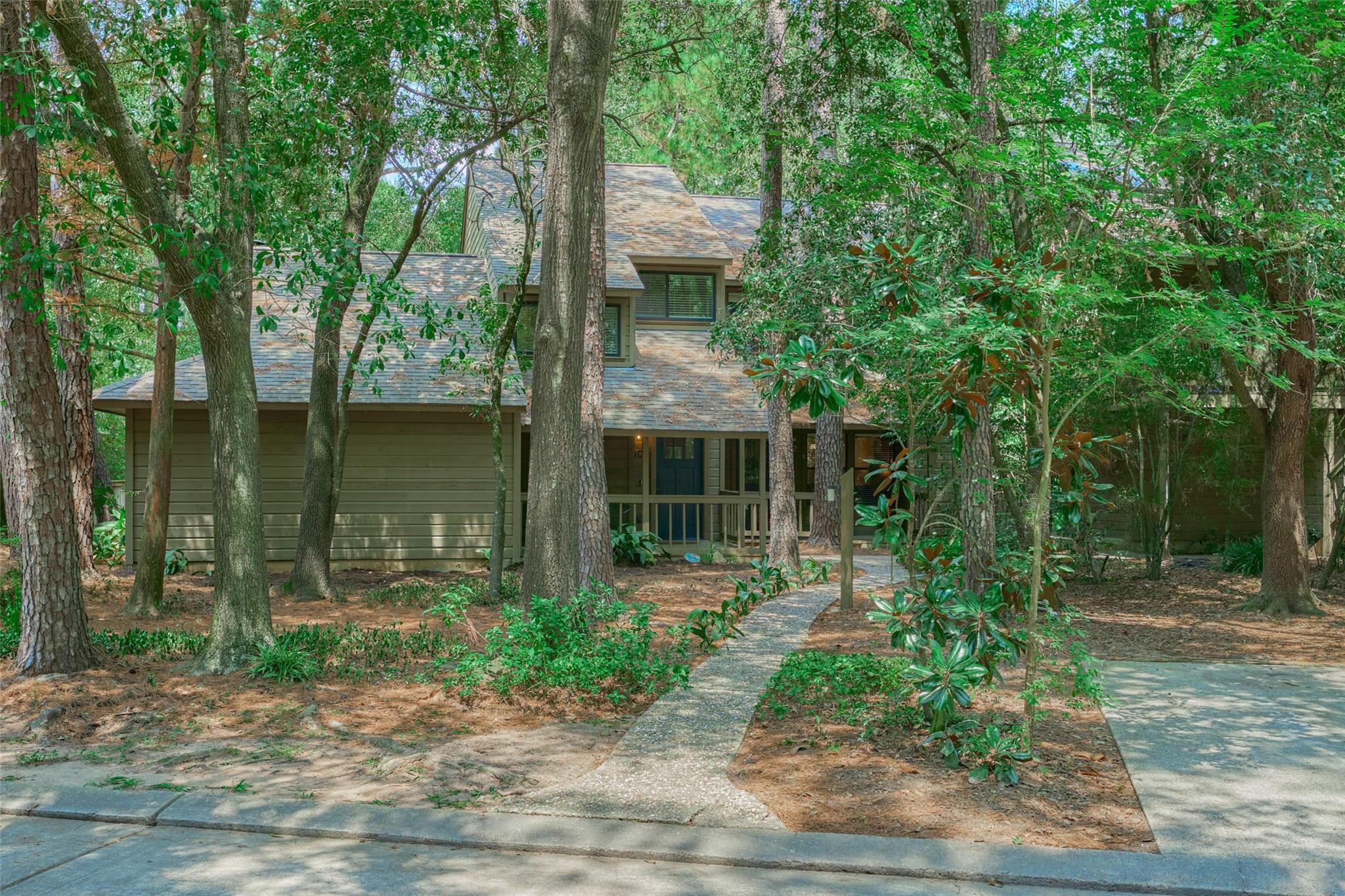 40 Cokeberry Court