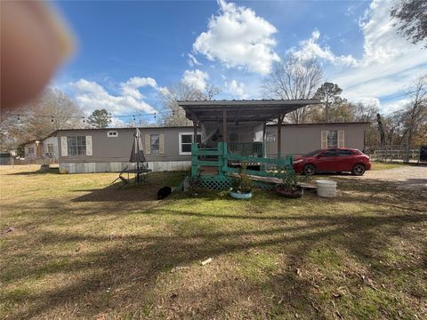 Homes For Sale - 11 June Lane<br/> Shepherd, TX 77371