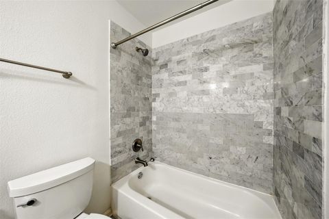 Tiny photo for 171 Litchfield Lane, Houston, TX 77024 (MLS # 66355182)